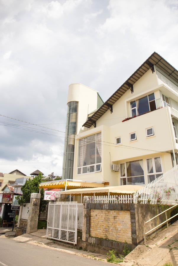 Akina House Hotel Da Lat Exterior photo